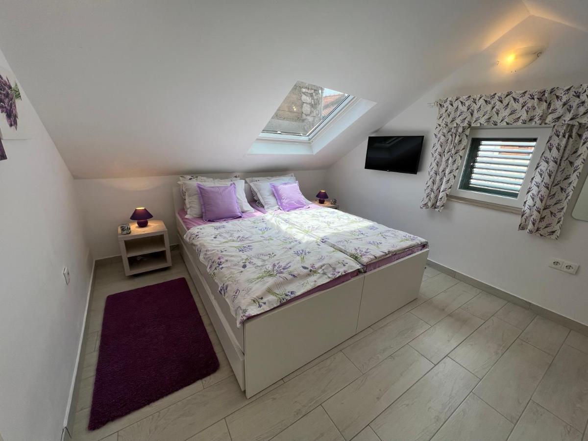 Apartment Bobotovi In Center Of Stari Grad, Hvar